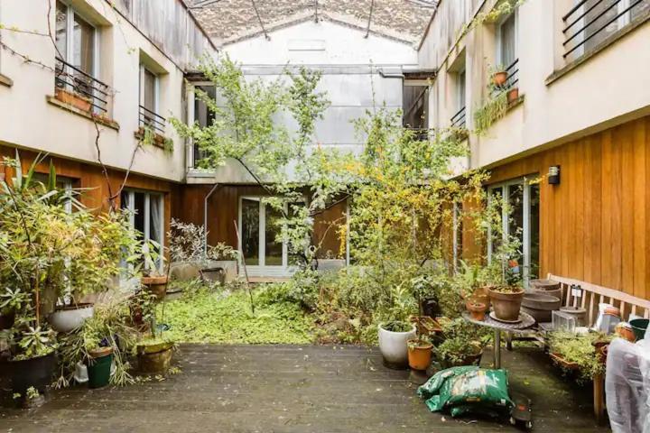 A L'oree Du Marais Homestay *